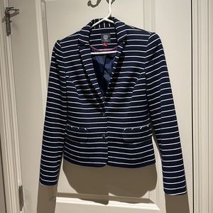 Vince Camuto blazer. Size 2